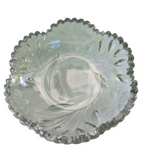 Vintage Lead Crystal Etched Wheel Cut Daisies Cut Glass Leaf Trinket Candy Dish